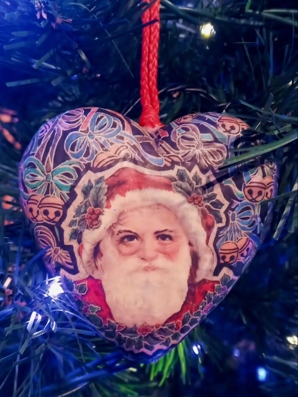 Charming Set of 23 Vintage Decoupage Old World Victorian Christmas Ornaments